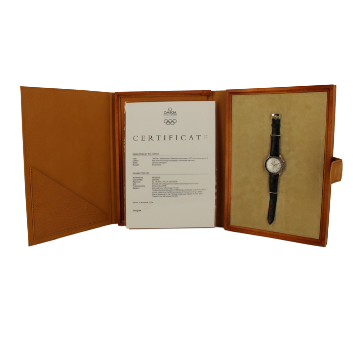 Montre Omega Speedmaster Apollo en or gris Vers  1998 - Detail D3