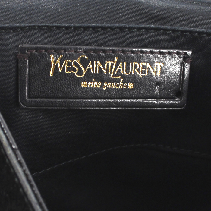 Yves Saint Laurent handbag in black patent leather - Detail D4
