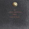 Louis Vuitton Multipli Cité key-ring in black epi leather - Detail D4 thumbnail