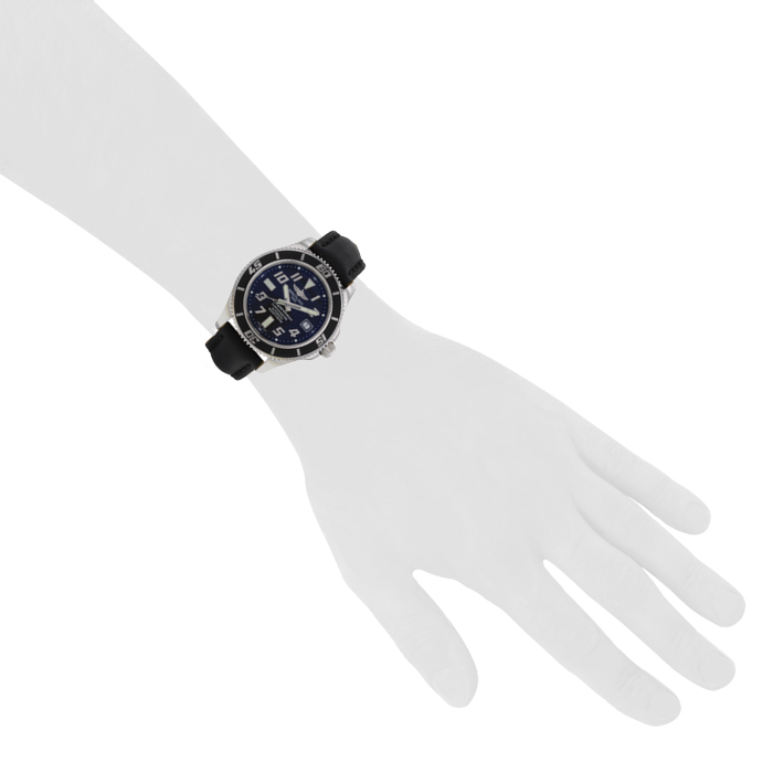 Montre Breitling Superocean en acier Ref : A17364 Vers  2010 - Detail D1