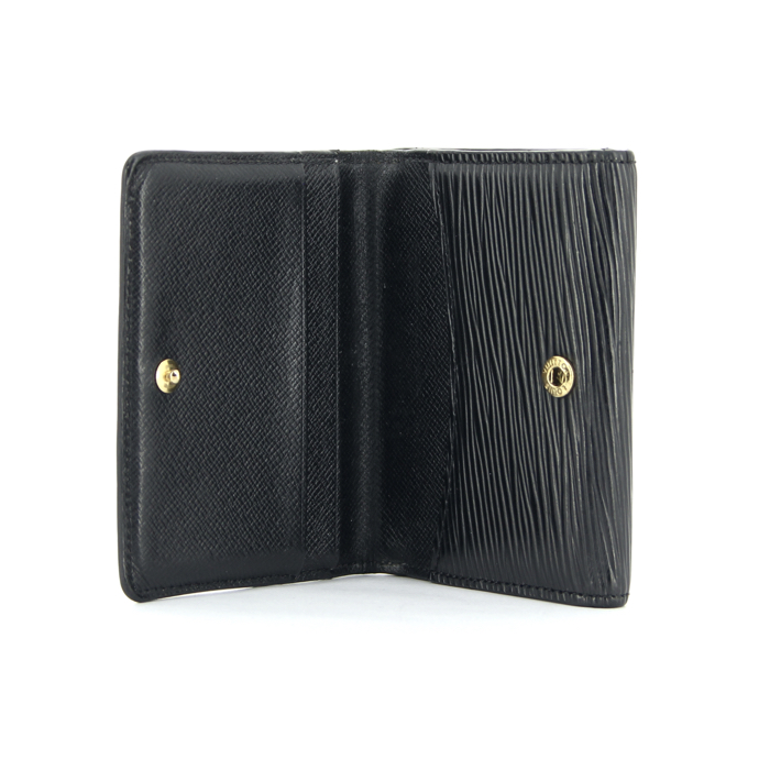 Louis Vuitton wallet in black epi leather - Detail D2
