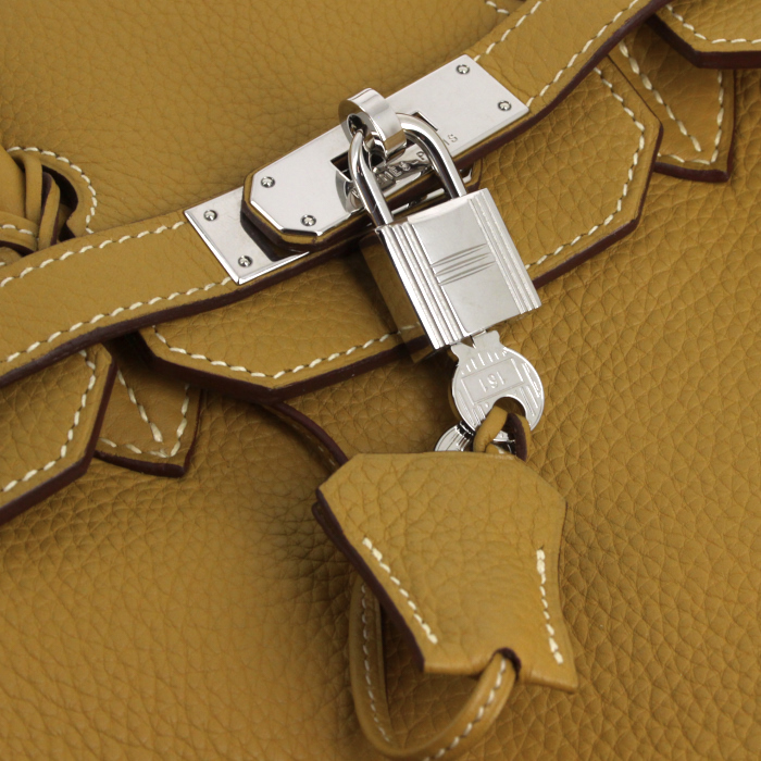 Sac à main Hermes Birkin 35 cm en cuir togo jaune - Detail D4