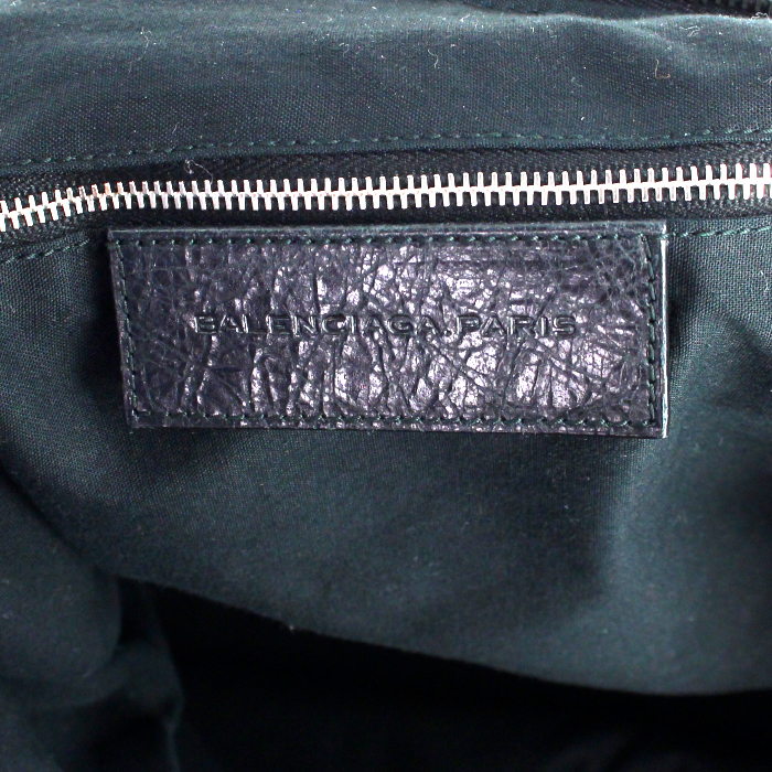 Balenciaga Cruise Big handbag in black leather - Detail D3