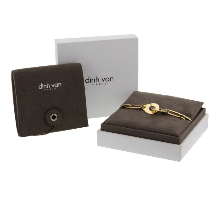 Collar Dinh Van Menottes R15 en oro amarillo - Detail D2