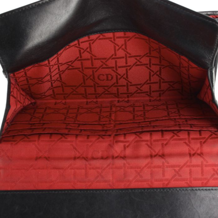 Portefeuille Dior en cuir matelassé noir - Detail D4