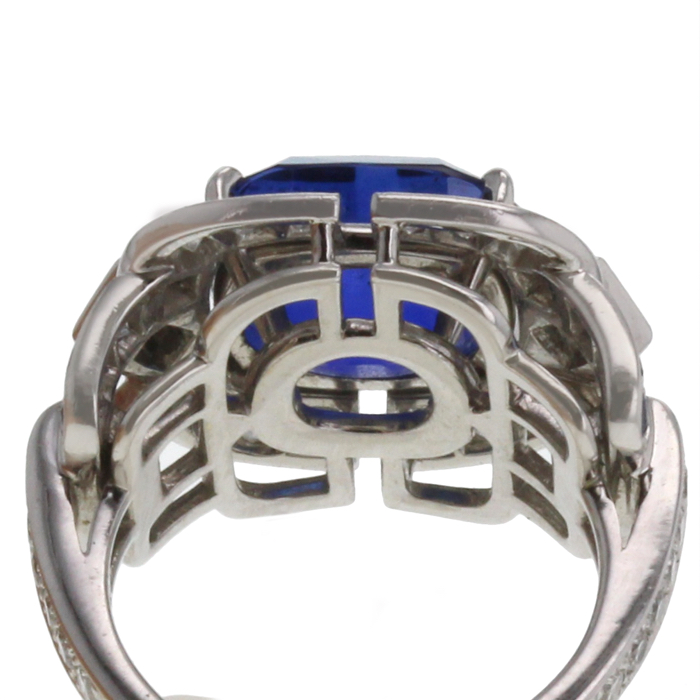 Boucheron ring in white gold and diamonds and in sapphire - Detail D2