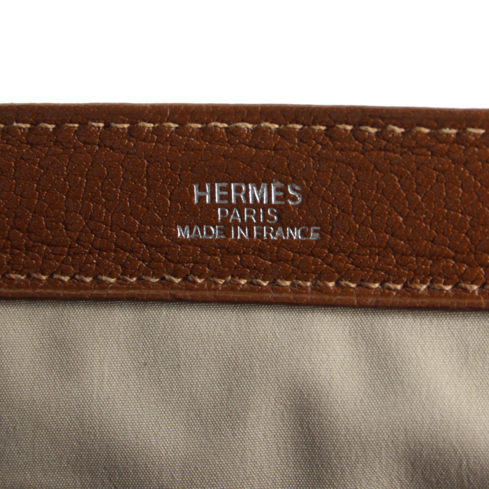 Hermes pouch in brown leather - Detail D3