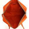 Bolso de mano Prada en cuero saffiano naranja - Detail D2 thumbnail