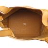 Bolso de mano Hermes Picotin modelo mediano en cuero togo color arena - Detail D2 thumbnail