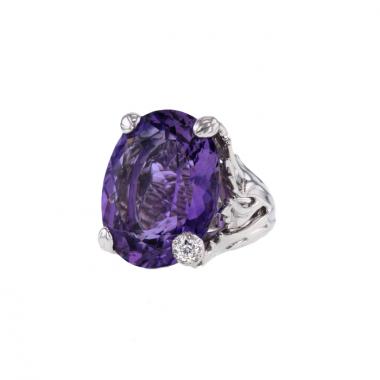 Dior Miss Dior large model ring in white gold and diamonds and in amethyst