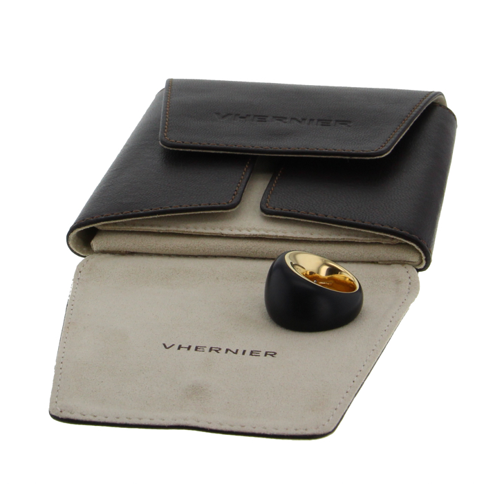 Vhernier Pirouette ring in yellow gold and ebony - Detail D2