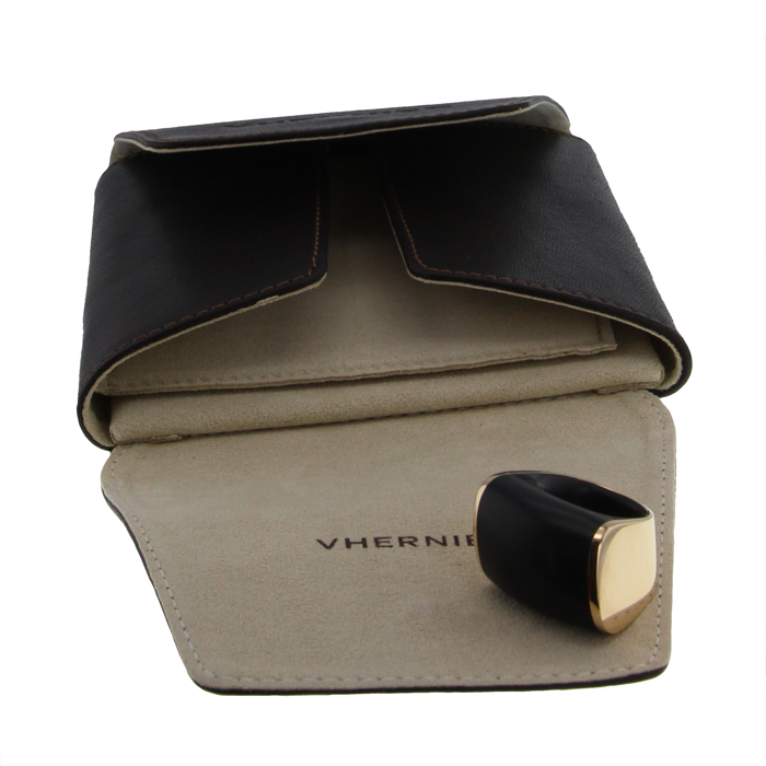 Vhernier Plateau ring in pink gold and ebony - Detail D2