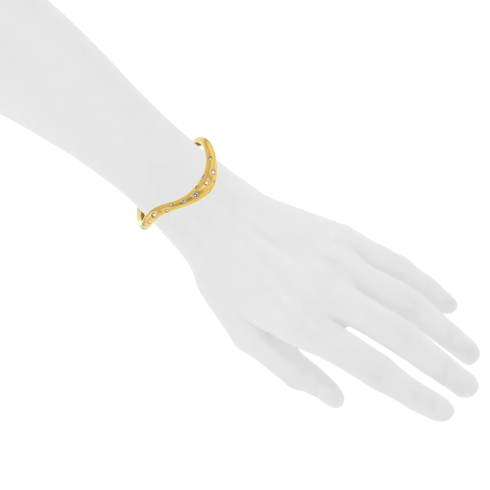 Bracelet époque années 90 Fred Mouvementée en or jaune et diamants - Detail D1