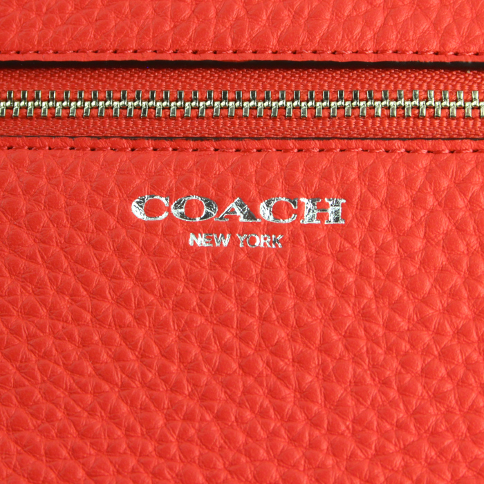 Borsa/pochette Coach in pelle martellata rosa confetto - Detail D4