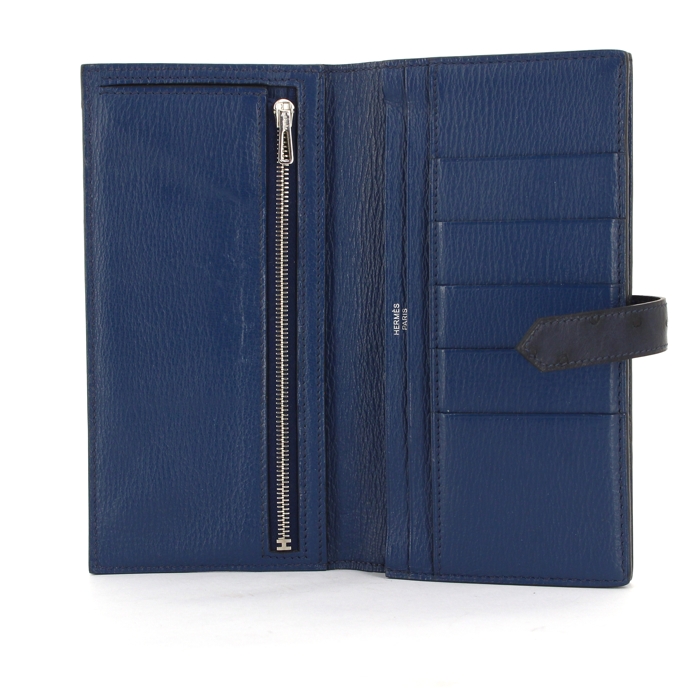 Billetera Hermes en avestruz azul - Detail D2