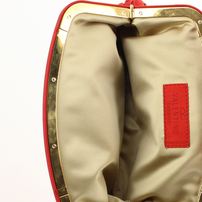 Sac/pochette Valentino Garavani en satin rouge - Detail D2