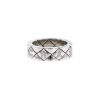 Sortija semiarticulada Chanel Matelassé en oro blanco y diamantes - 00pp thumbnail
