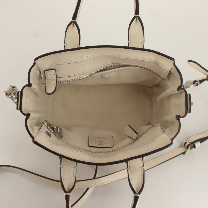 Coach handbag in grey grained leather - Detail D3
