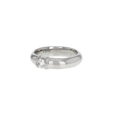 Bague solitaire Tiffany 
Co en platine et en diamant Bague solitaire Tiffany 
Co en platine et en diamant