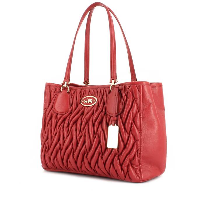 Coach F15658 Red Patent Leather Kiss Lock Tote Shoulder Bag, Luxury, Bags &  Wallets on Carousell