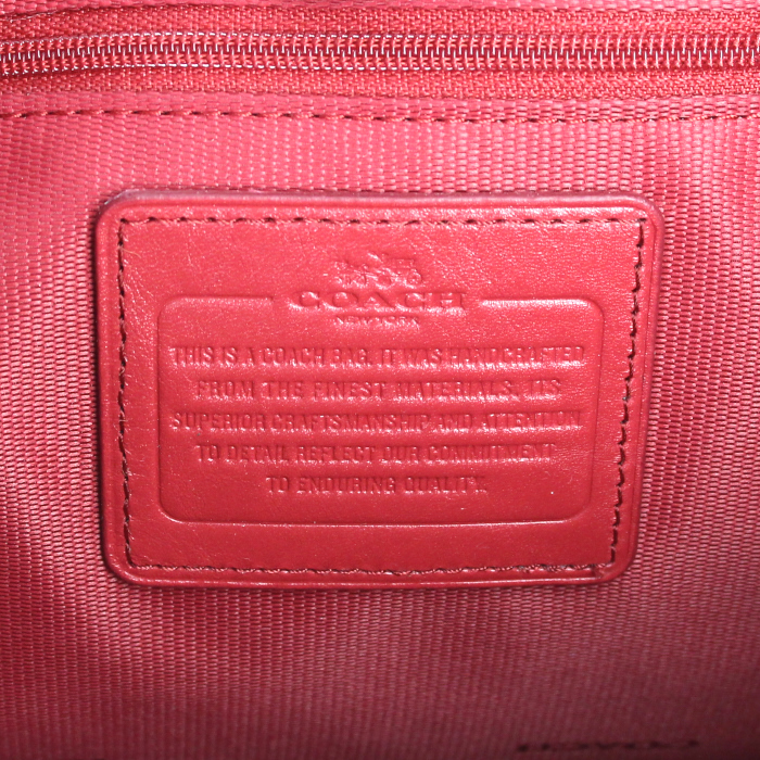 Bolso de mano Coach en cuero acolchado rojo - Detail D3