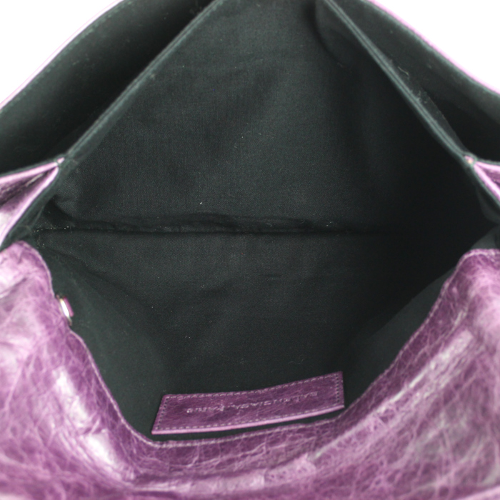 Balenciaga Classic Enveloppe pouch in purple leather - Detail D3