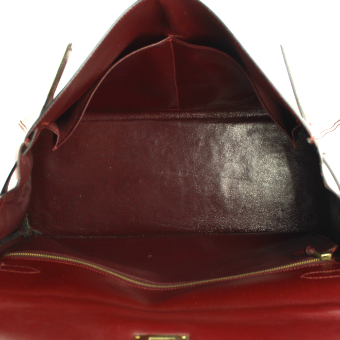 Hermes Kelly 35 cm handbag in burgundy box leather - Detail D3