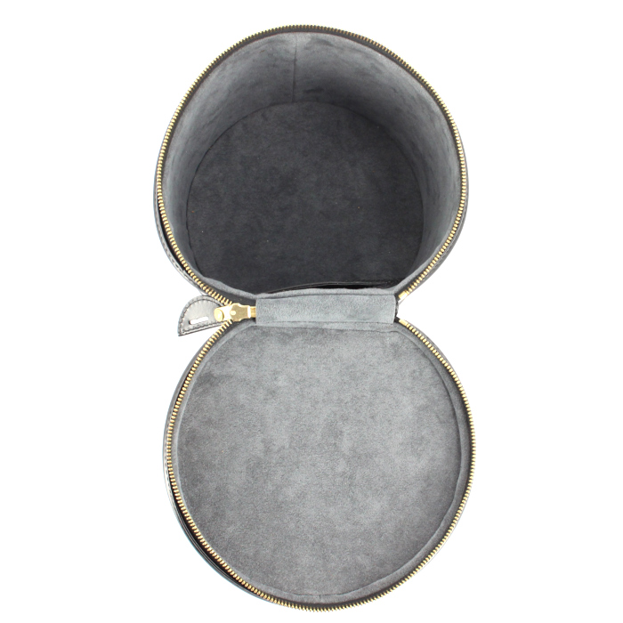 Louis Vuitton Cannes vanity case in black epi leather - Detail D2