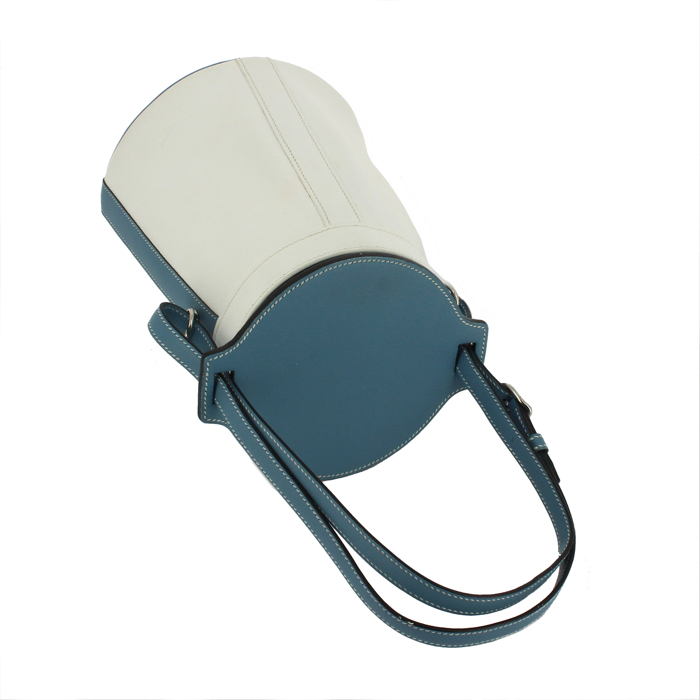 Borsa Hermes Farming in pelle Epsom bicolore bianca e blu - Detail D4