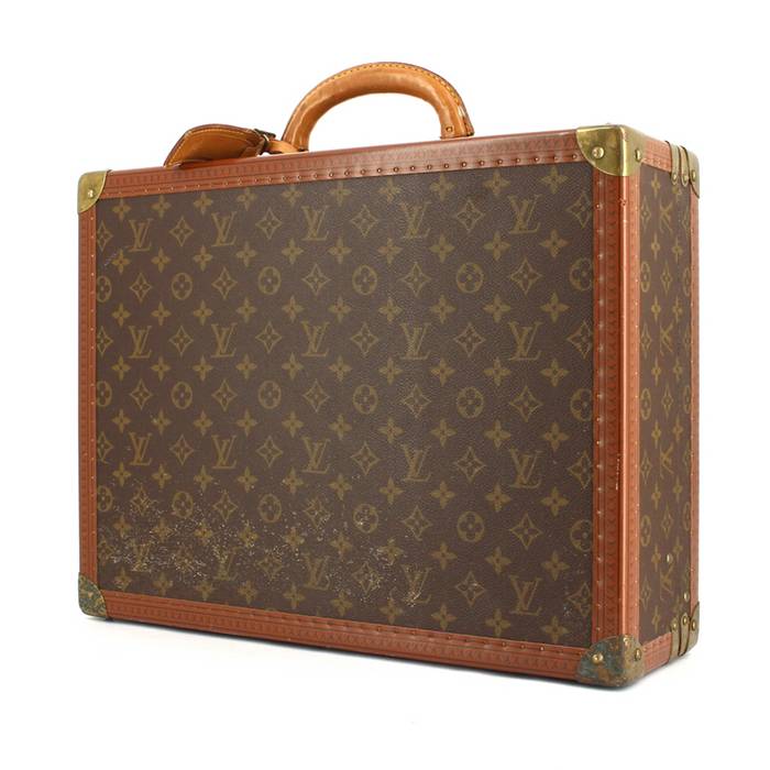Jessica Alba has a mystery bag  Louis Vuitton Cotteville Travel