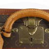 Valise Louis Vuitton Cotteville en toile monogram et cuir naturel - Detail D3 thumbnail