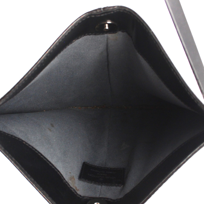 Sac/pochette Louis Vuitton en cuir épi noir - Detail D2