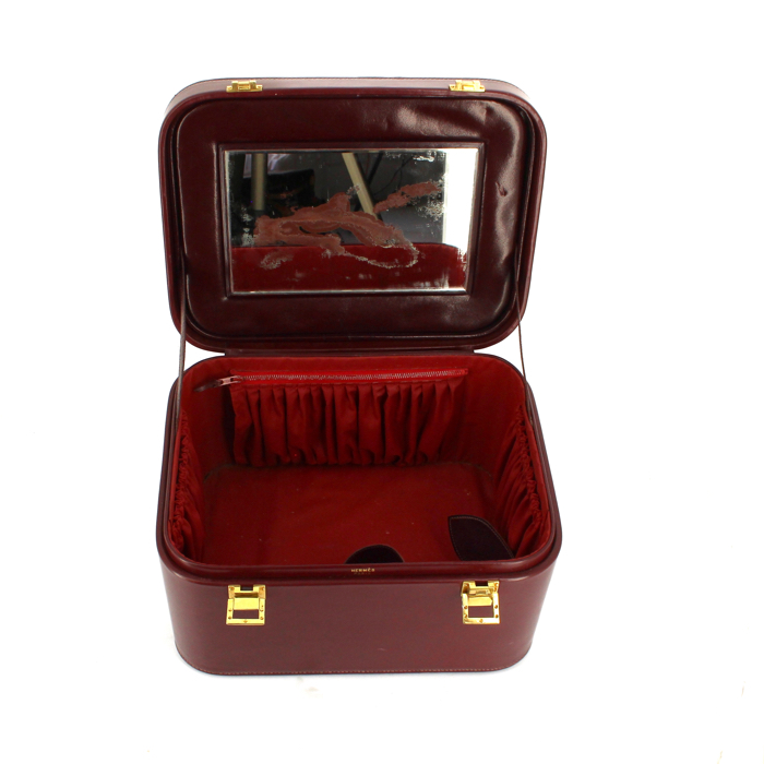 Vanity case in burgundy leather - Detail D1
