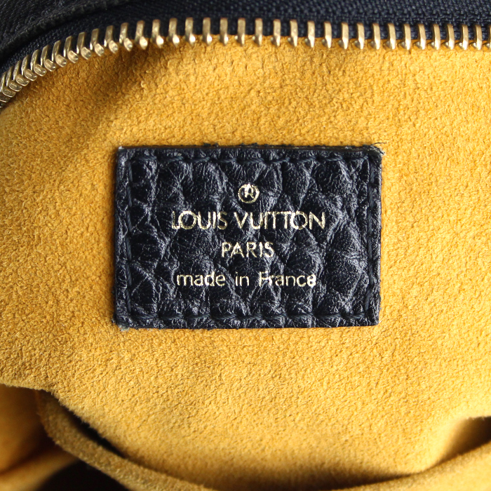 Louis Vuitton handbag in monogram denim canvas and black leather - Detail D4