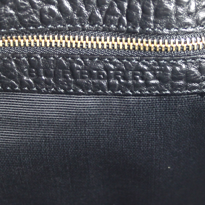 Borsa in pelle nera con decori geometrici - Detail D3