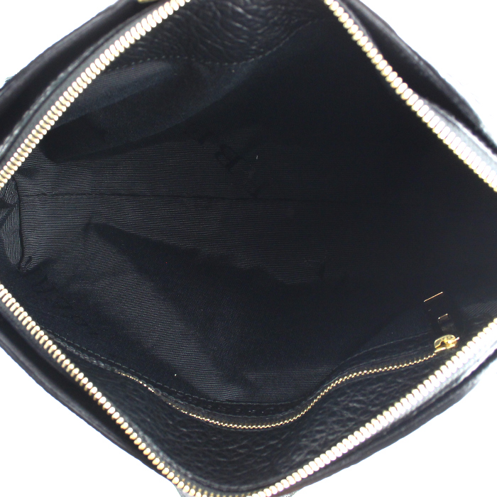 Burberry handbag in black leather - Detail D2