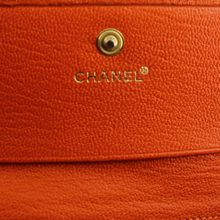 Chanel wallet in orange leather - Detail D2