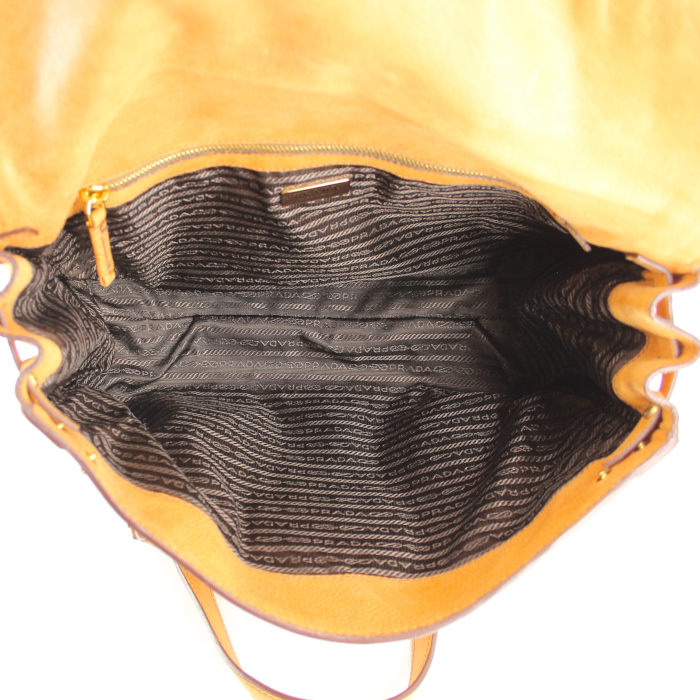 Prada handbag in gold leather - Detail D2