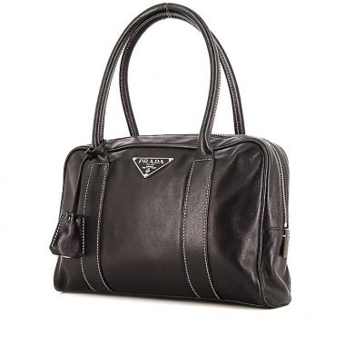 Bolso de mano Prada en cuero negro