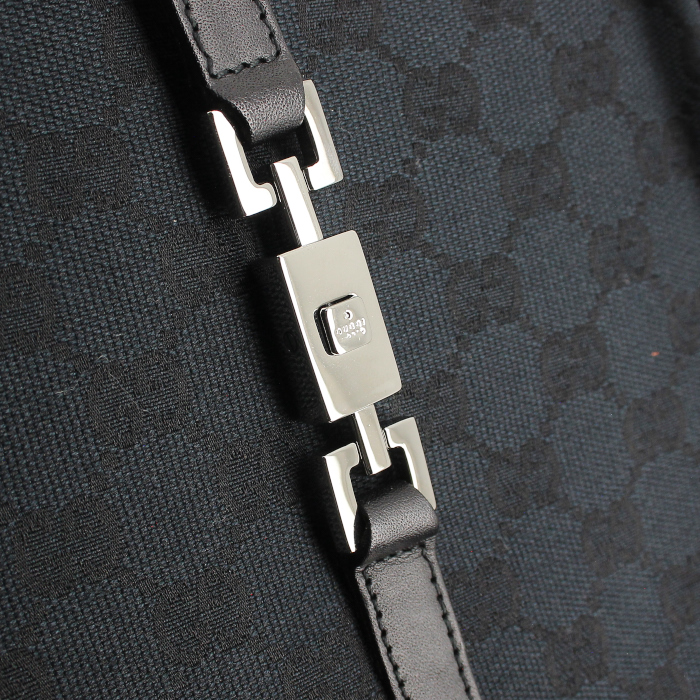 Bolso de mano Gucci en lona Monogram negra y cuero negro - Detail D4