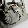 Bolso de mano Chloé Paddington en cuero granulado azul gris - Detail D2 thumbnail