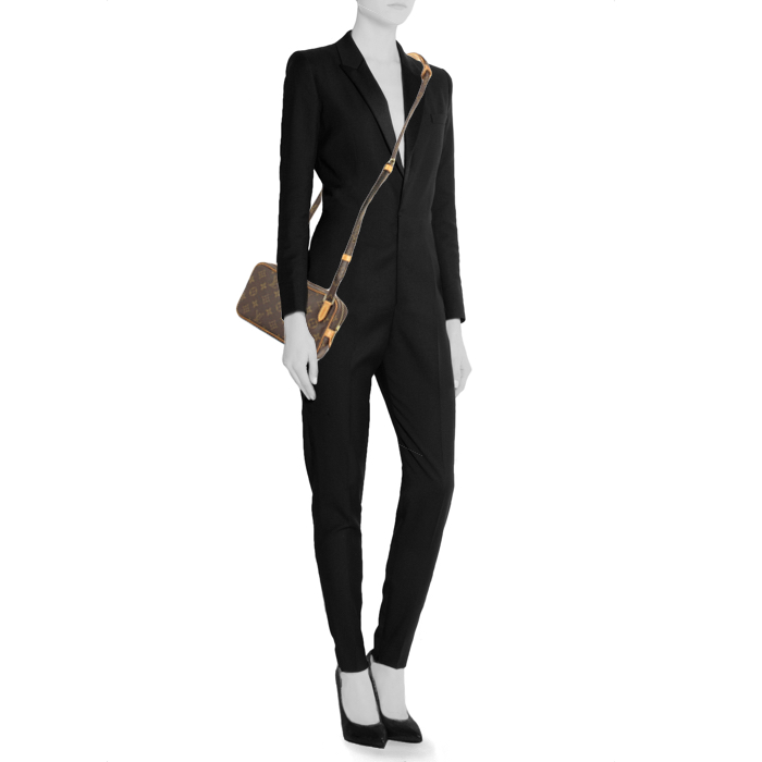 Louis Vuitton Marly handbag in monogram canvas and natural leather - Detail D1