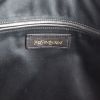 Bolso de mano Yves Saint Laurent Muse modelo mediano en charol negro - Detail D3 thumbnail