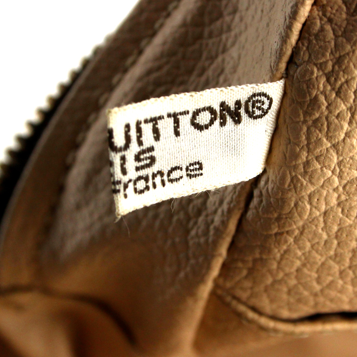 Louis Vuitton vanity case in monogram canvas - Detail D3