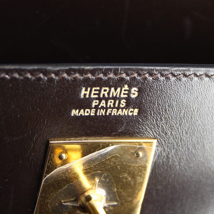 Bolso de mano Hermes Kelly 32 cm en cuero box marrón - Detail D4