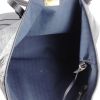 Bolso de mano modelo grande en cuero Monogram azul oscuro - Detail D2 thumbnail