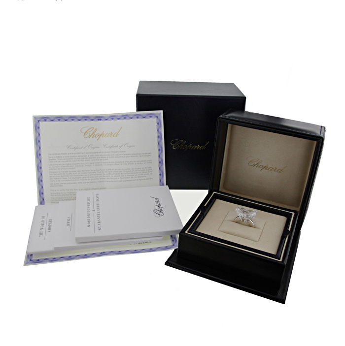 Sortija Chopard So Happy Diamonds modelo grande en oro blanco,  cristal de roca y diamantes - Detail D2