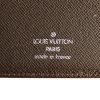 Billetera Louis Vuitton en cuero taiga marrón - Detail D3 thumbnail