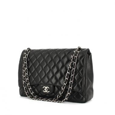Bolso de mano Chanel Timeless Maxi Jumbo en cuero acolchado negro