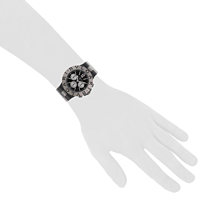 Bulgari Diagono Chrono watch in titanium Ref:  TI44TACH Circa  2008 - Detail D1